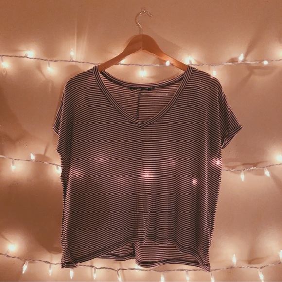 Brandy Melville Top - Picture 1 of 3
